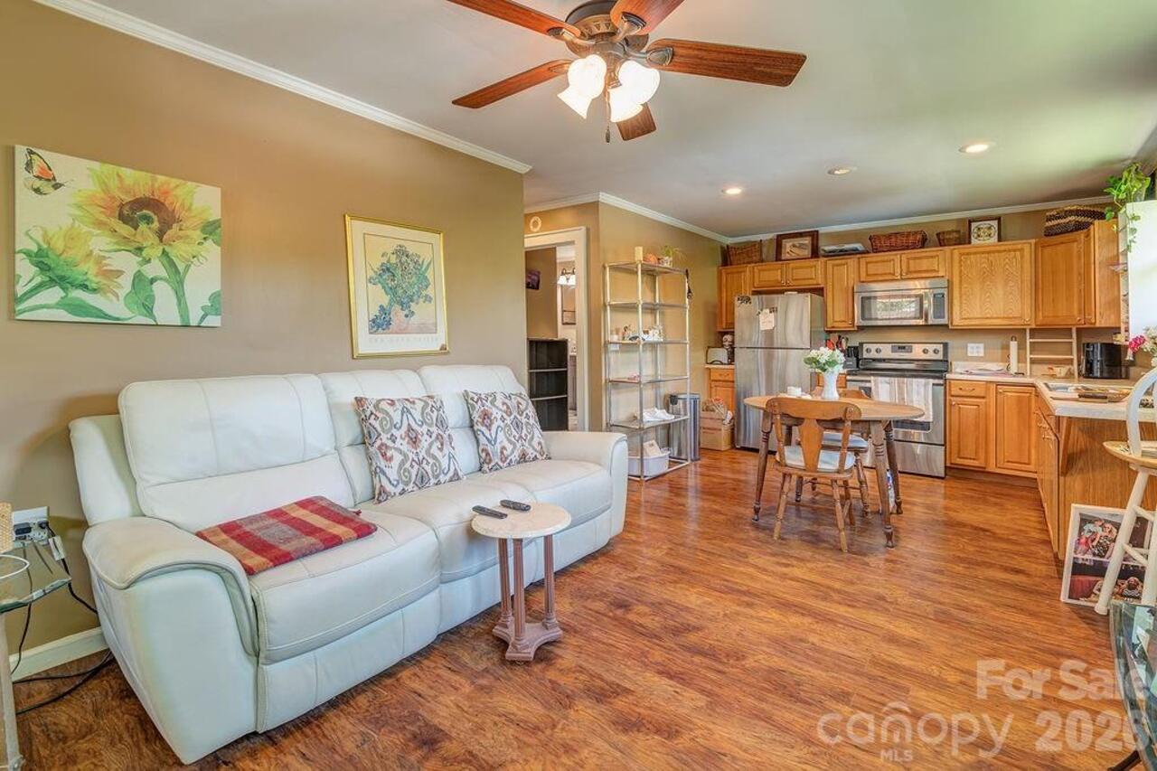 Listing Photo 25