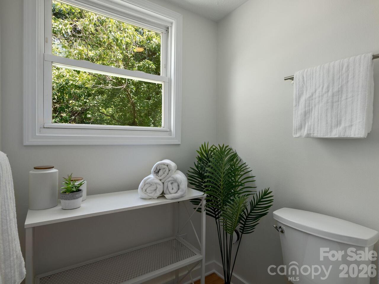 Listing Photo 19