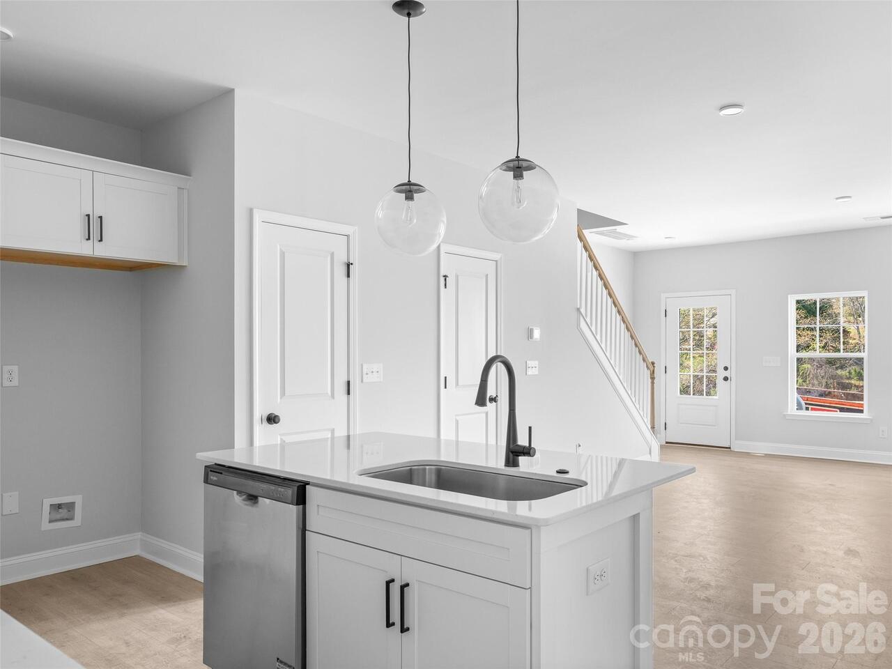 Listing Photo 19