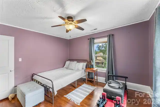 Listing Photo 25
