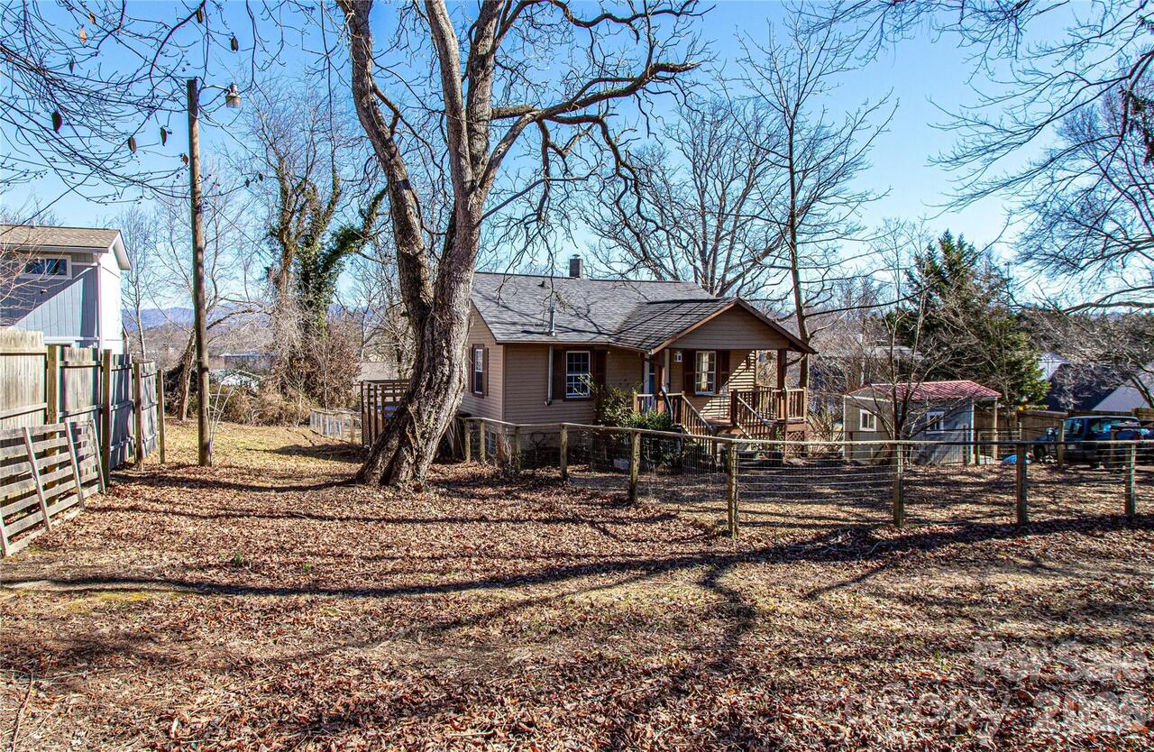 Listing Photo 34