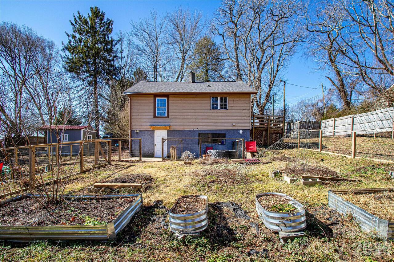 Listing Photo 35
