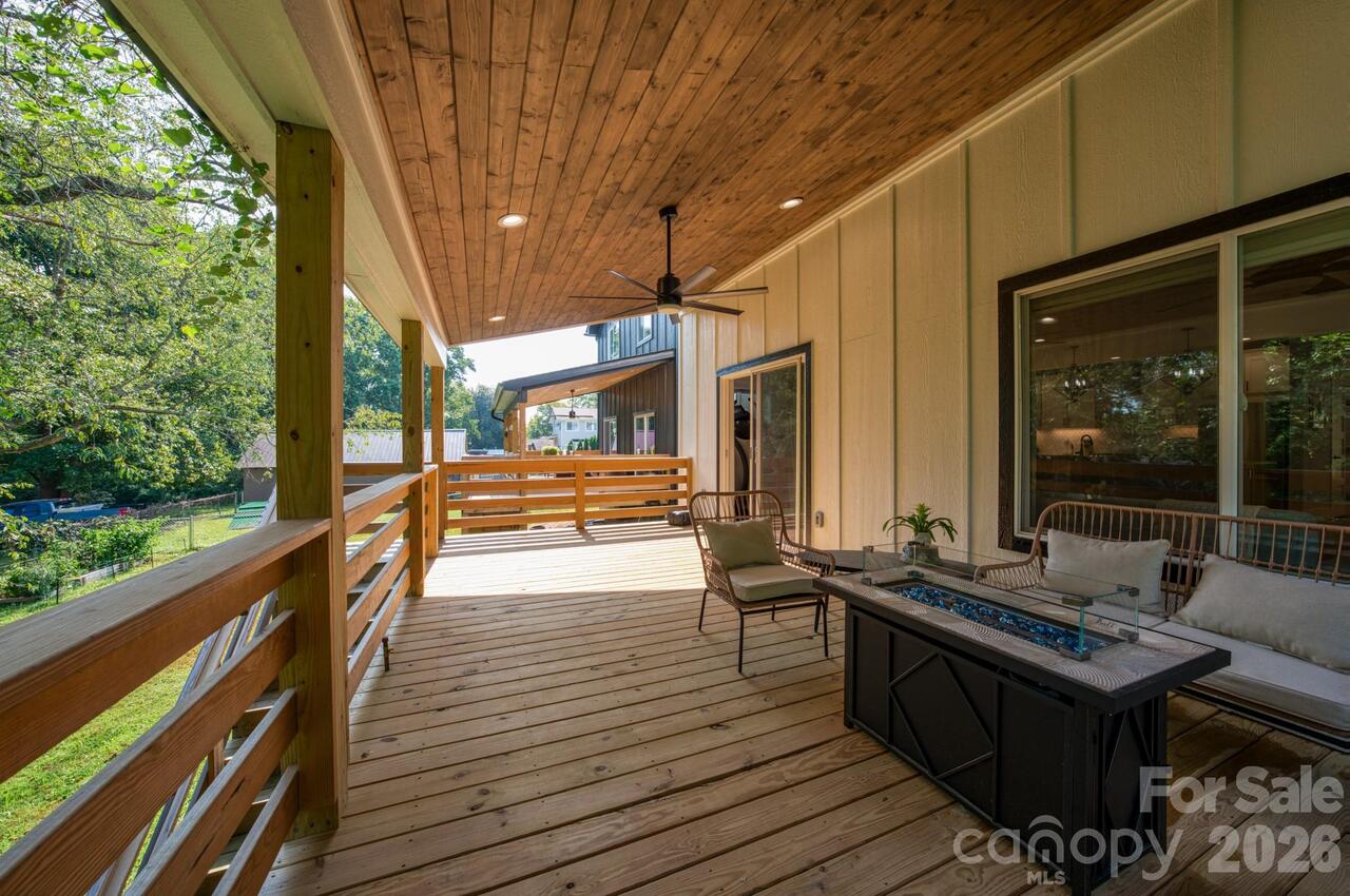 Listing Photo 34
