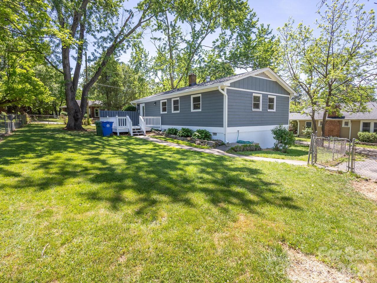Listing Photo 18
