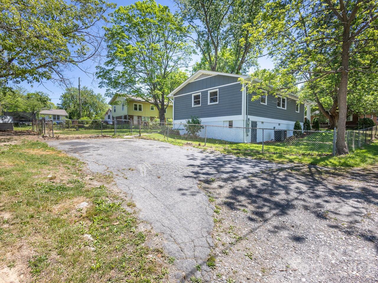 Listing Photo 20