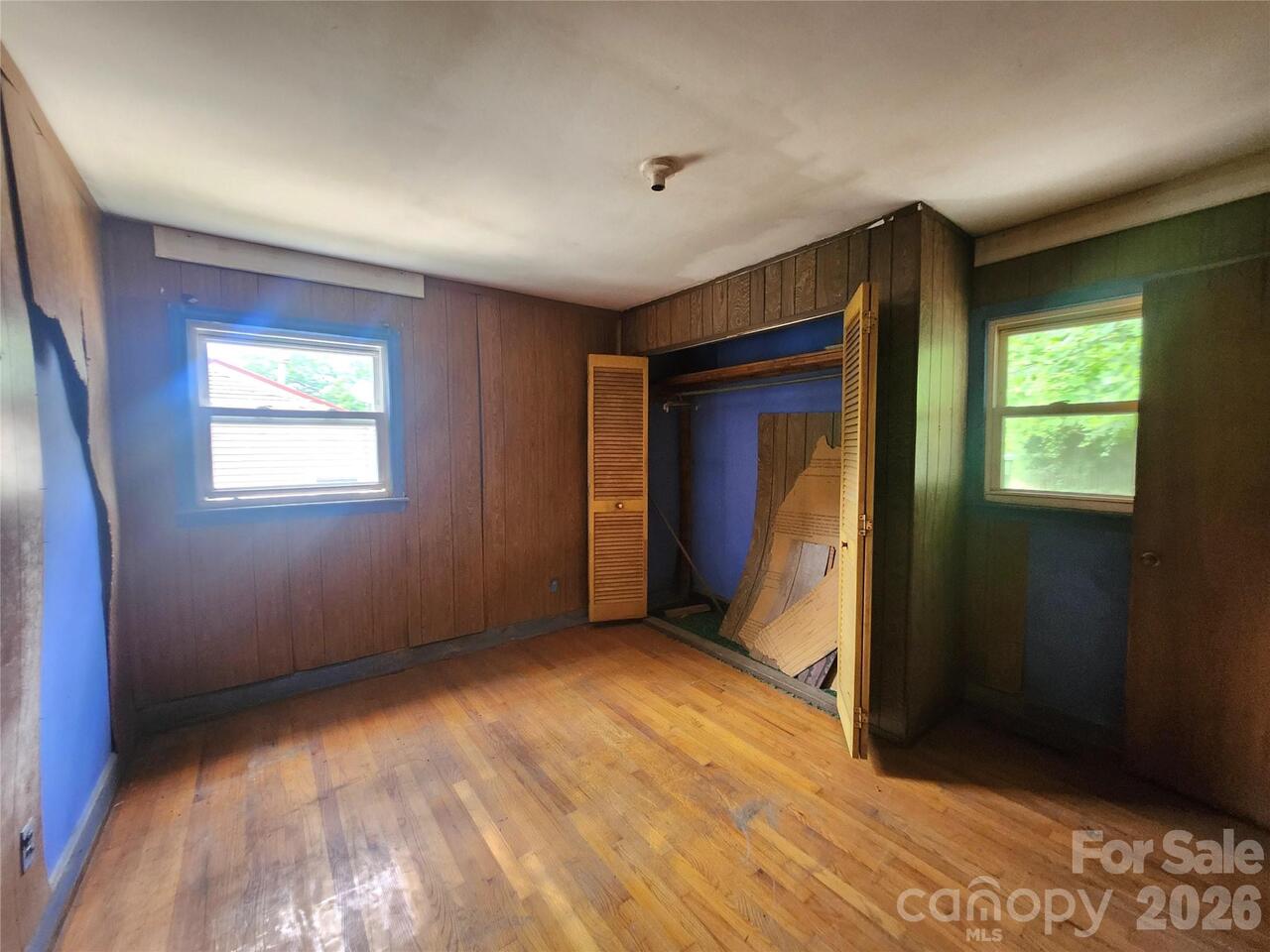 Listing Photo 6