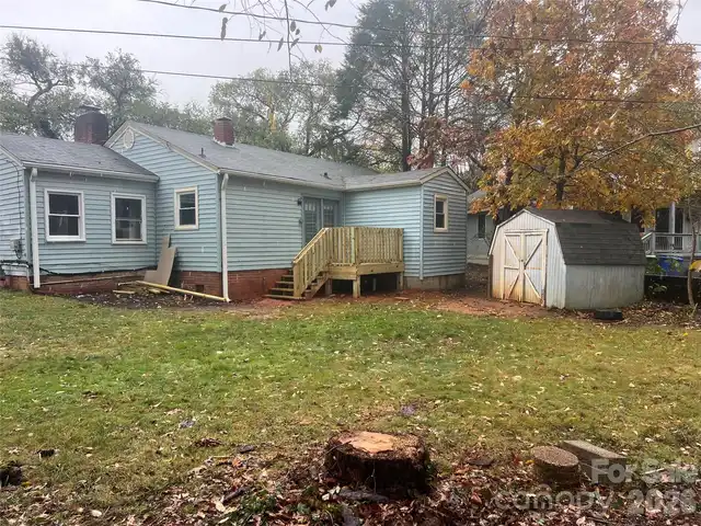 Listing Photo 4