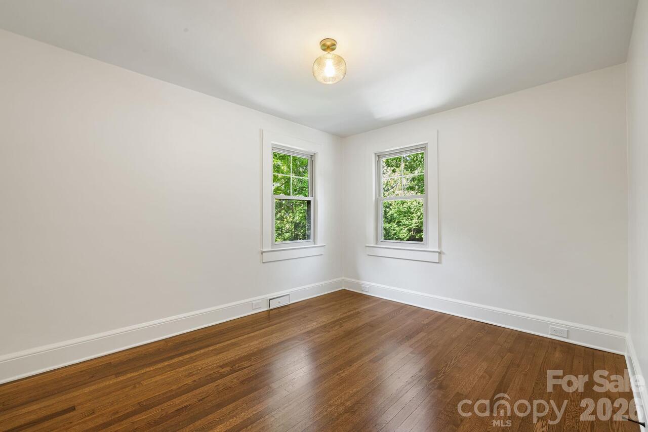 Listing Photo 20