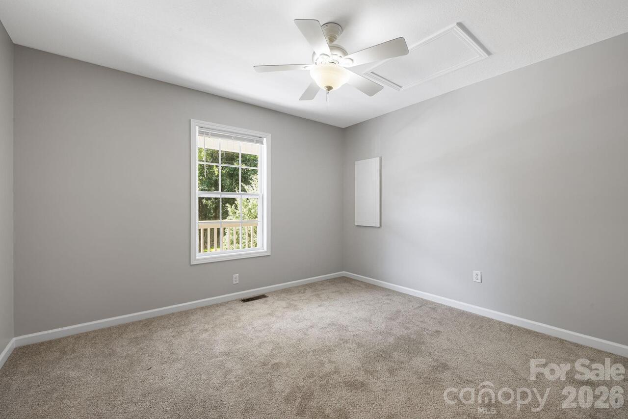 Listing Photo 22