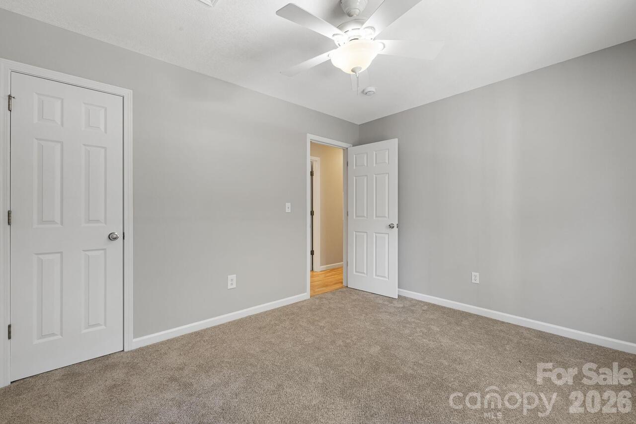 Listing Photo 23