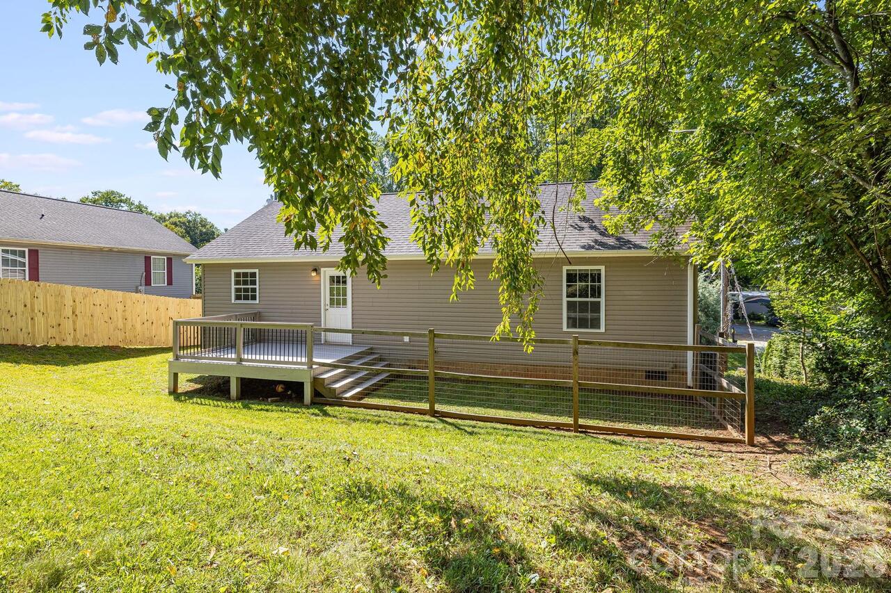 Listing Photo 33