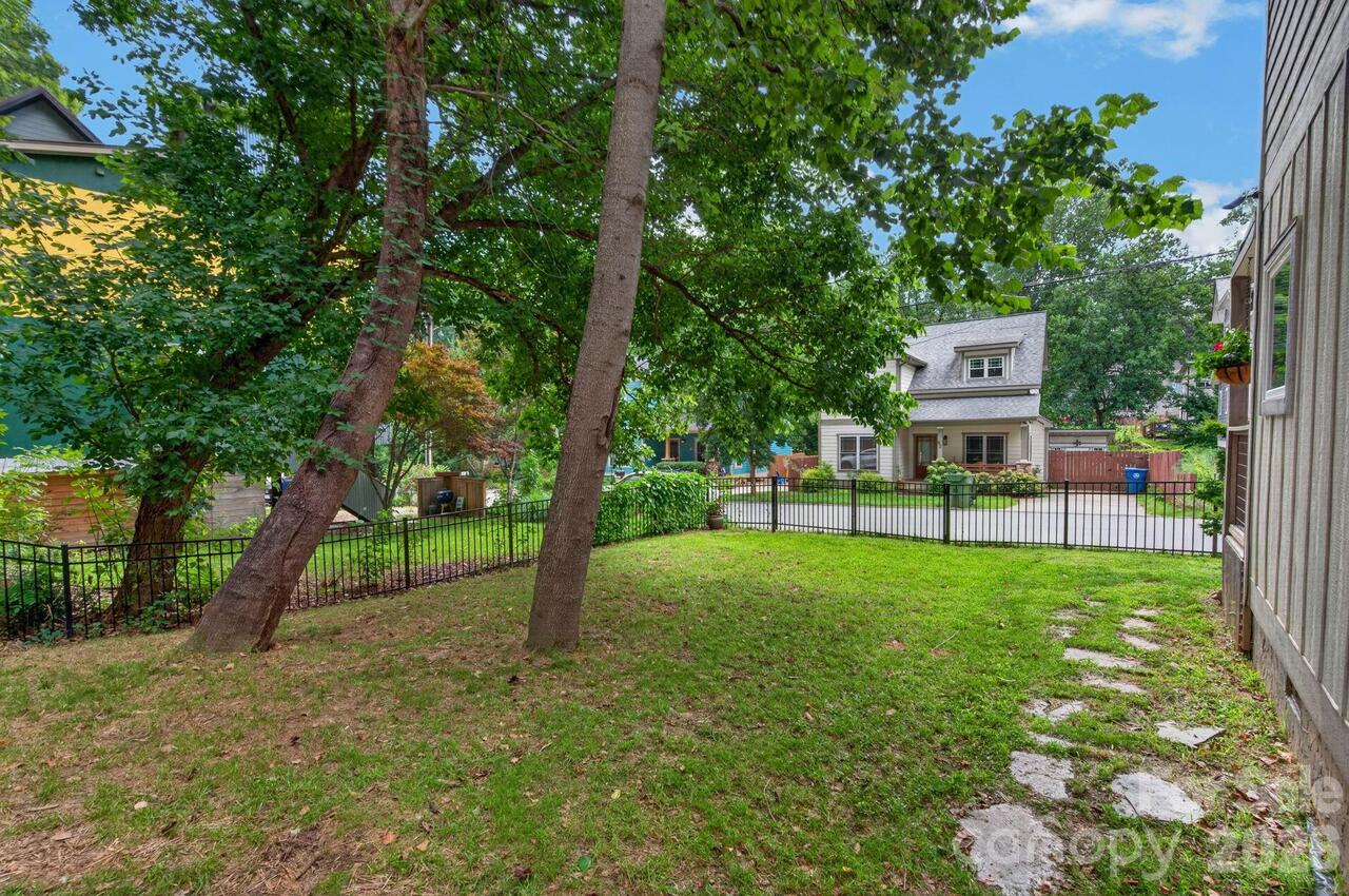 Listing Photo 29