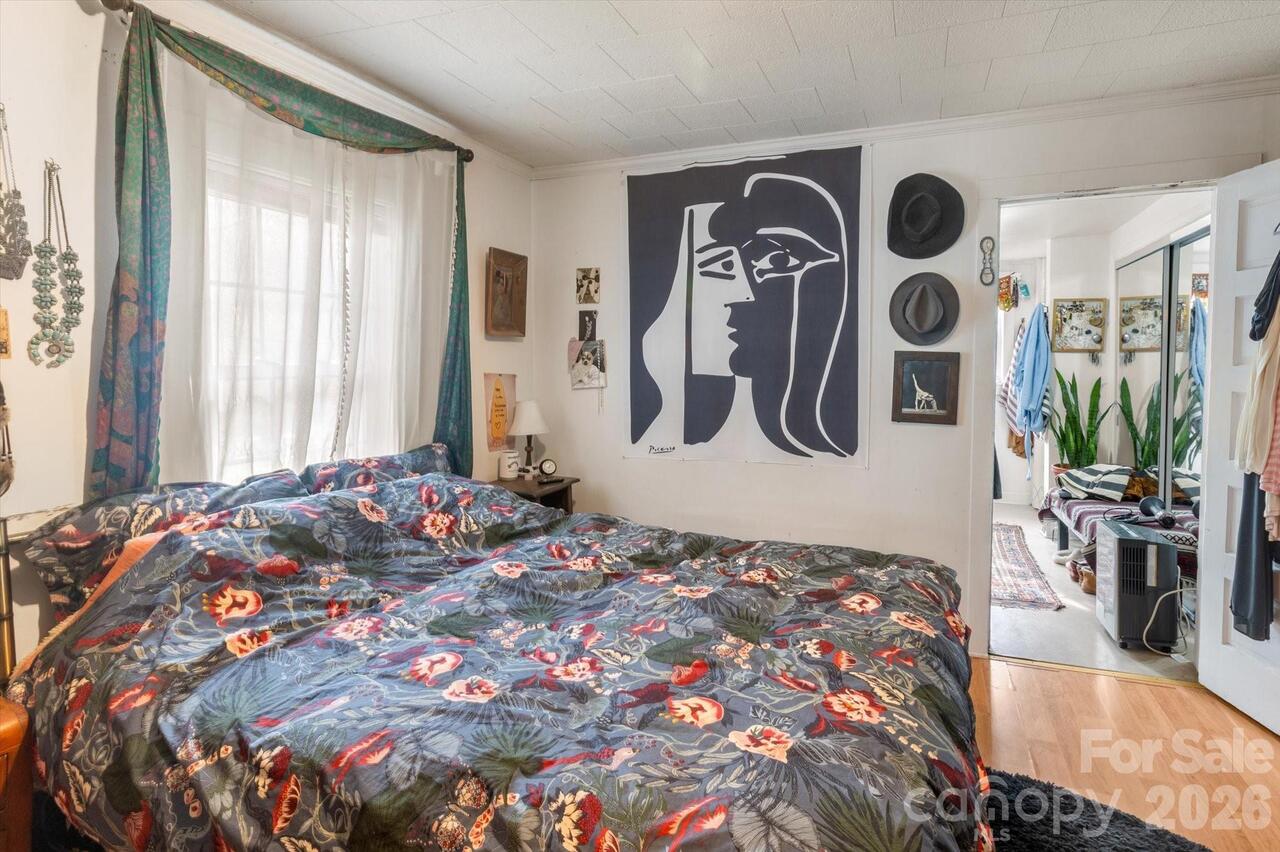Listing Photo 21