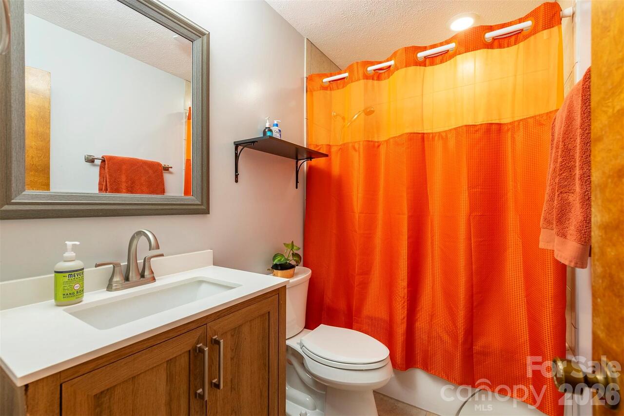 Listing Photo 23