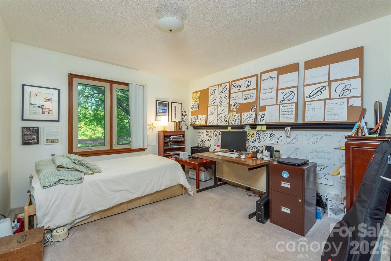 Listing Photo 26