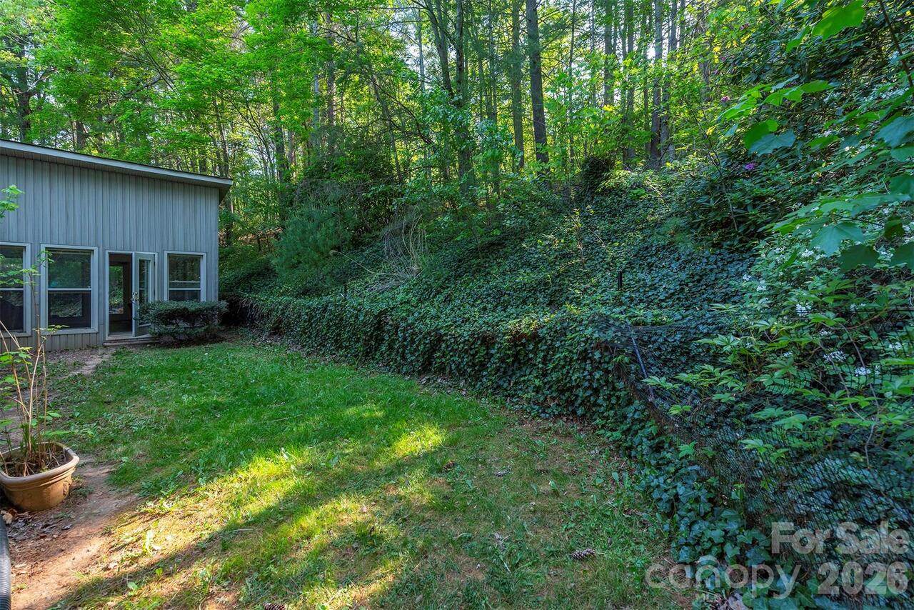 Listing Photo 32
