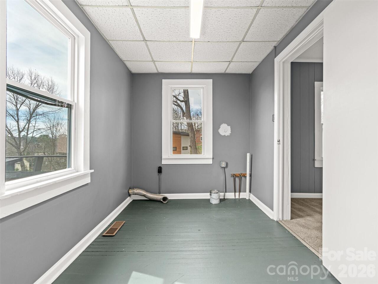 Listing Photo 18