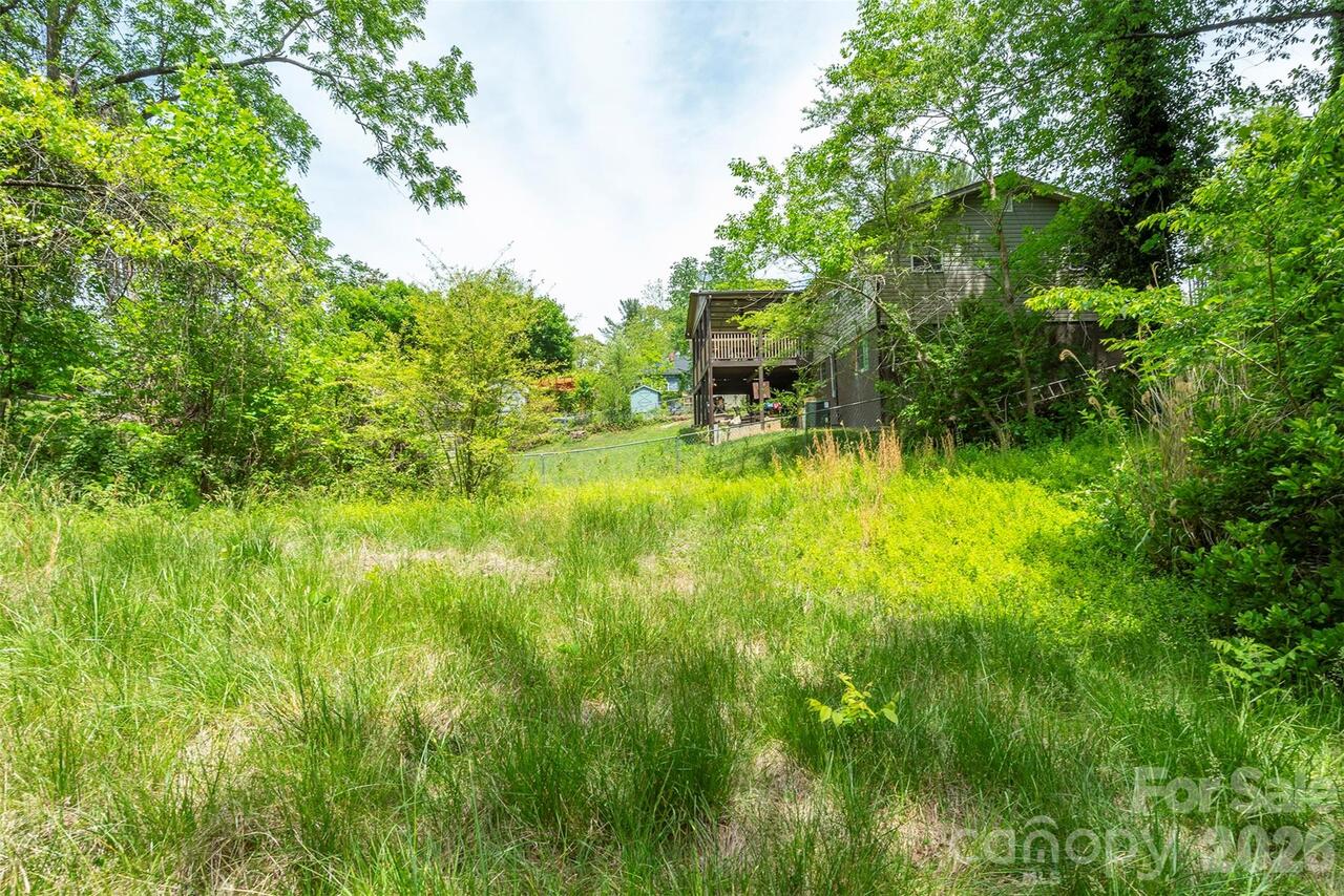 Listing Photo 7