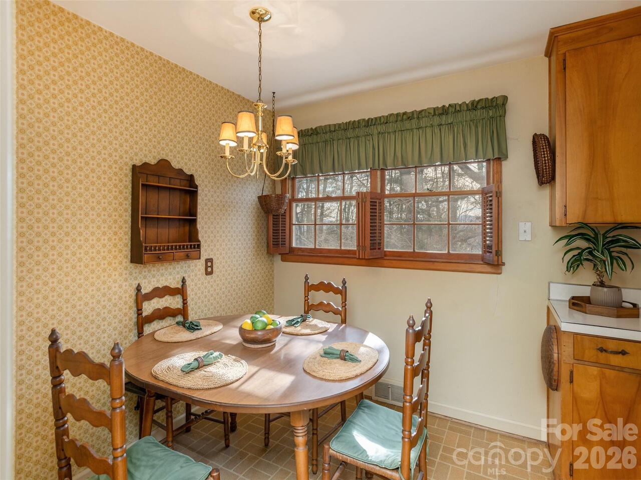 Listing Photo 19