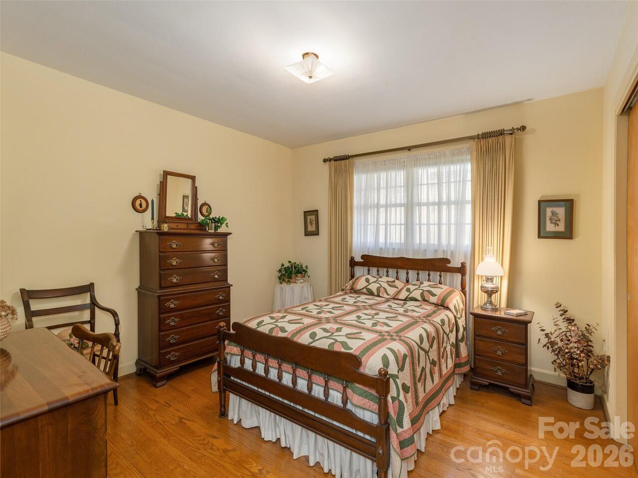 Listing Photo 20