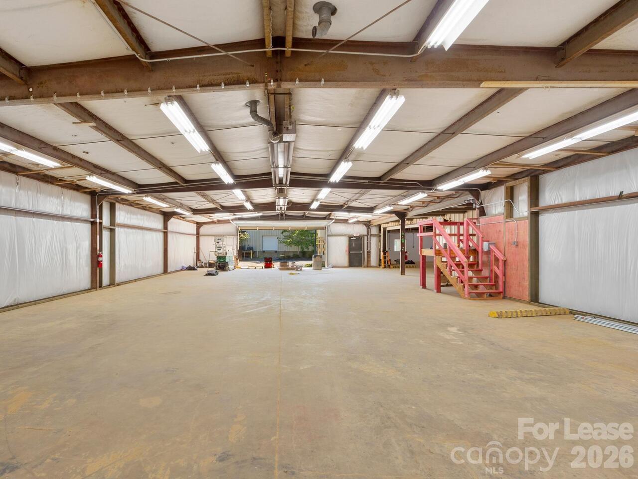 Listing Photo 16
