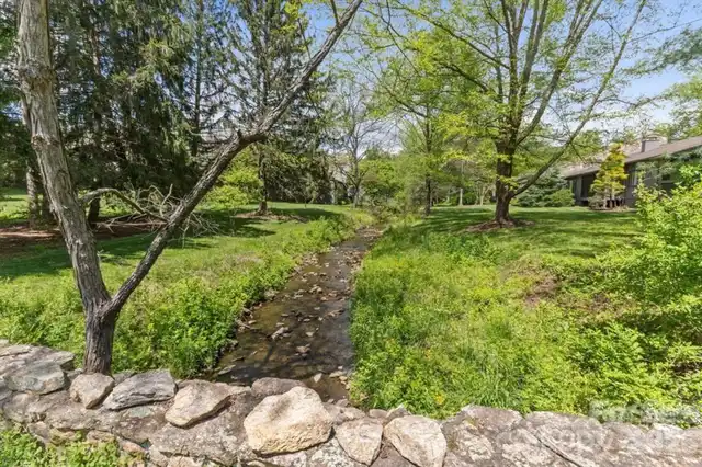 Listing Photo 32