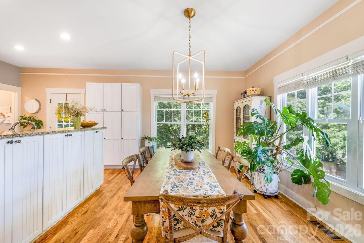 Listing Photo 19