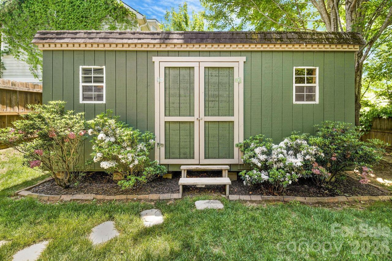 Listing Photo 42