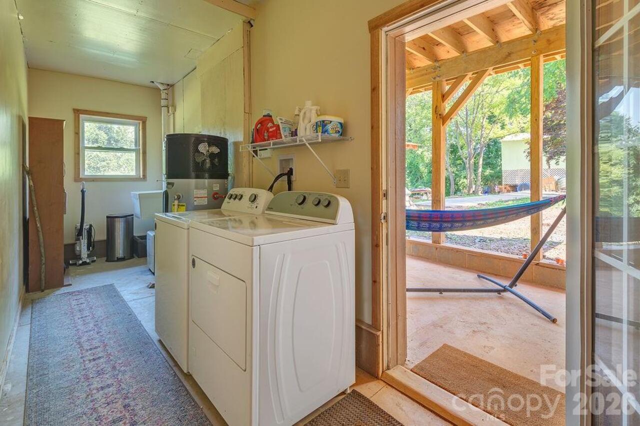 Listing Photo 15