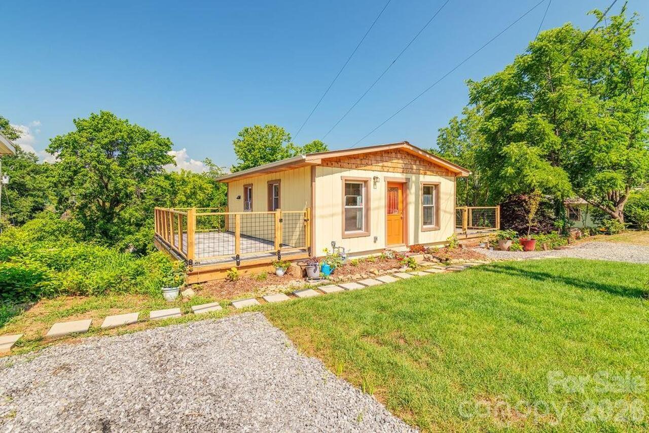 Listing Photo 18