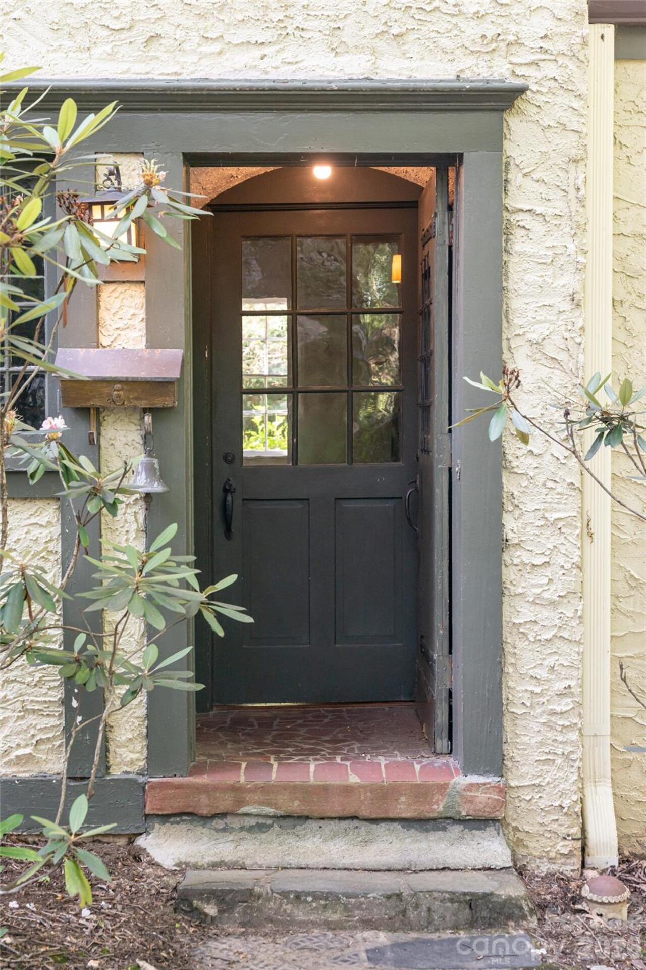 Listing Photo 7