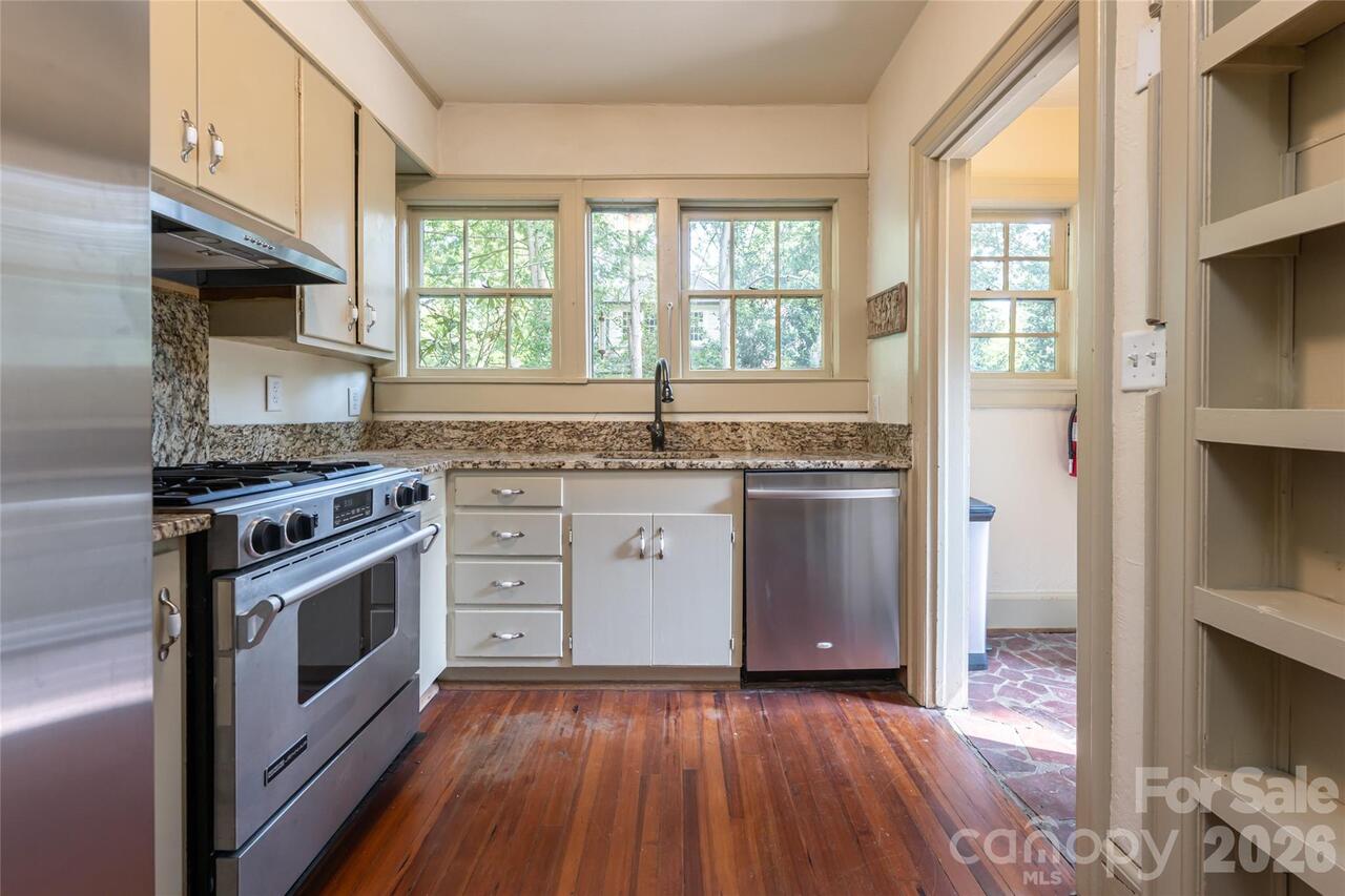 Listing Photo 19