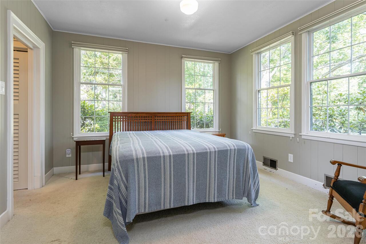 Listing Photo 25