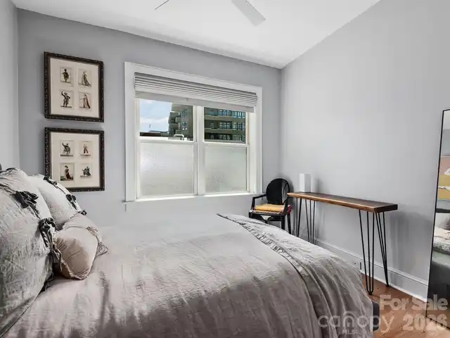 Listing Photo 14