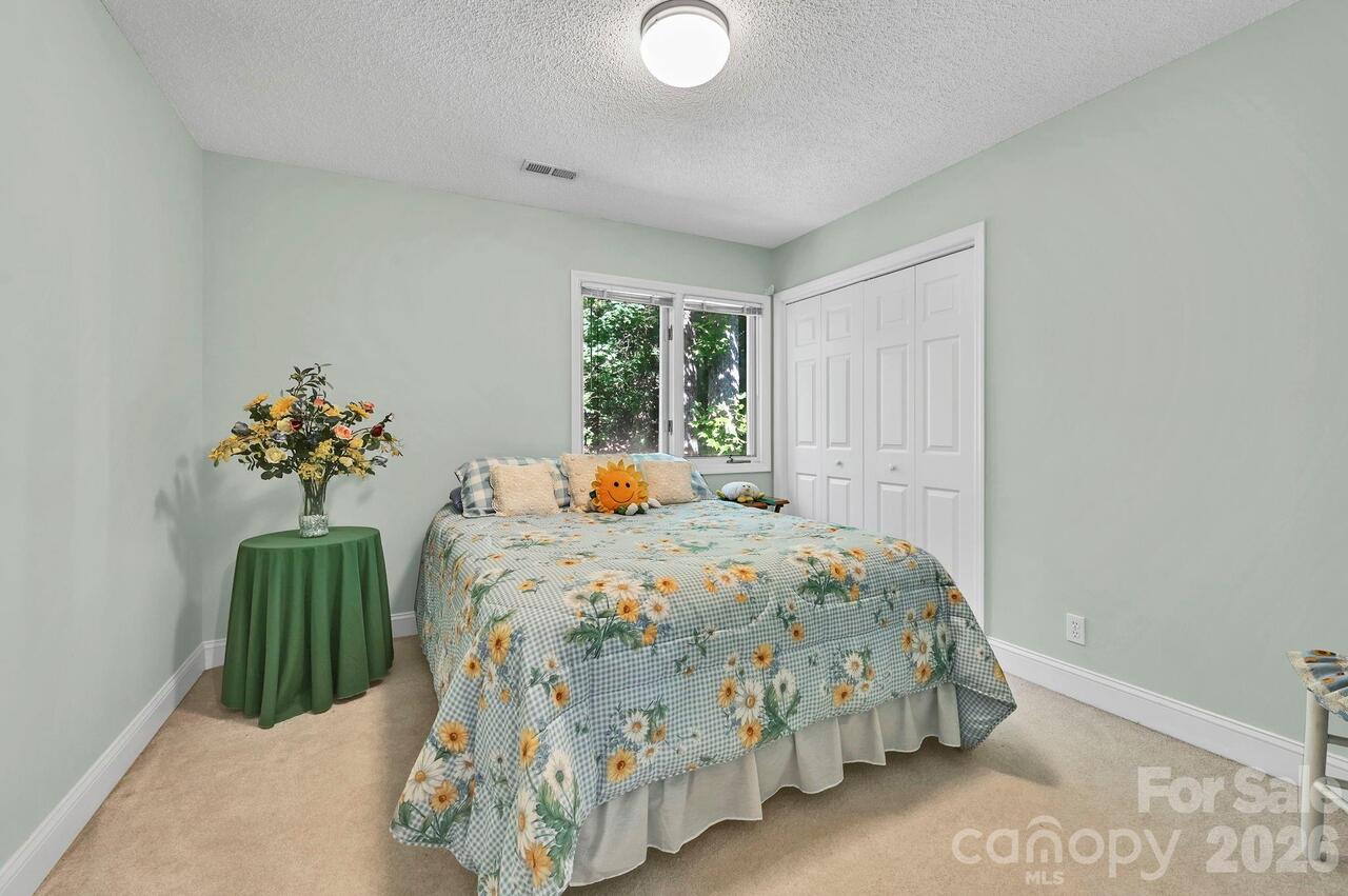 Listing Photo 26