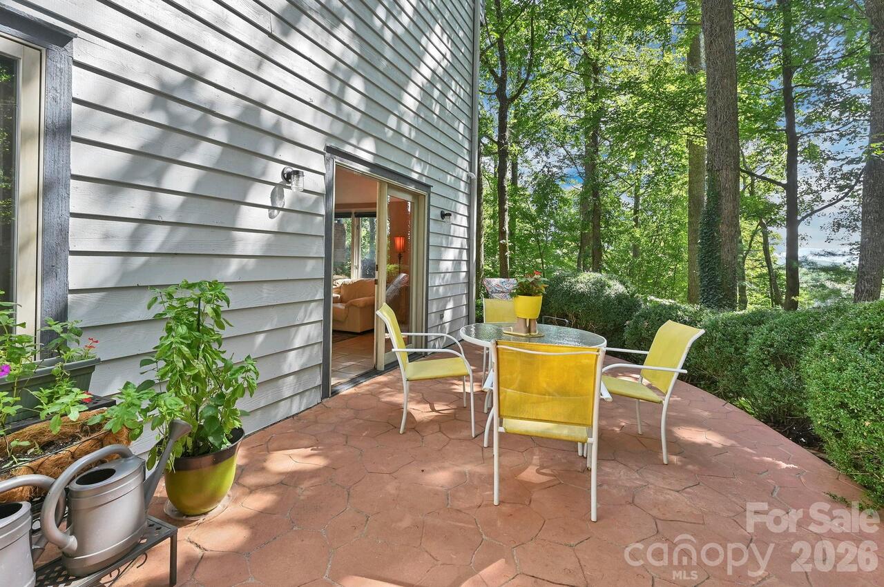 Listing Photo 37
