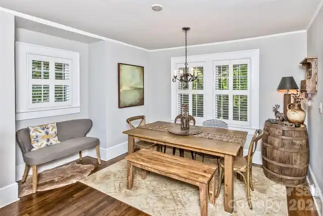 Listing Photo 8