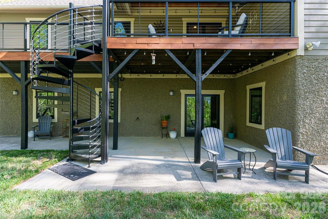 Listing Photo 19