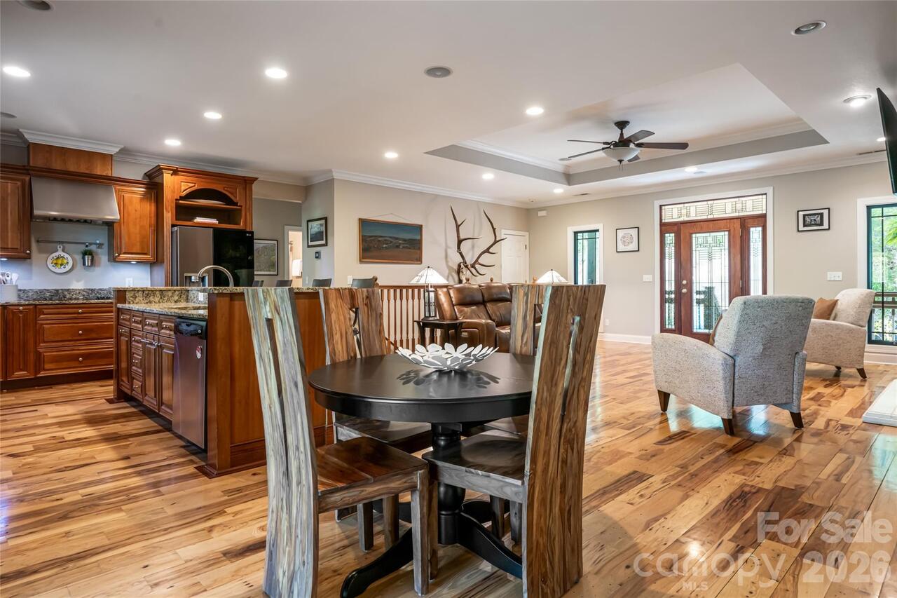 Listing Photo 32