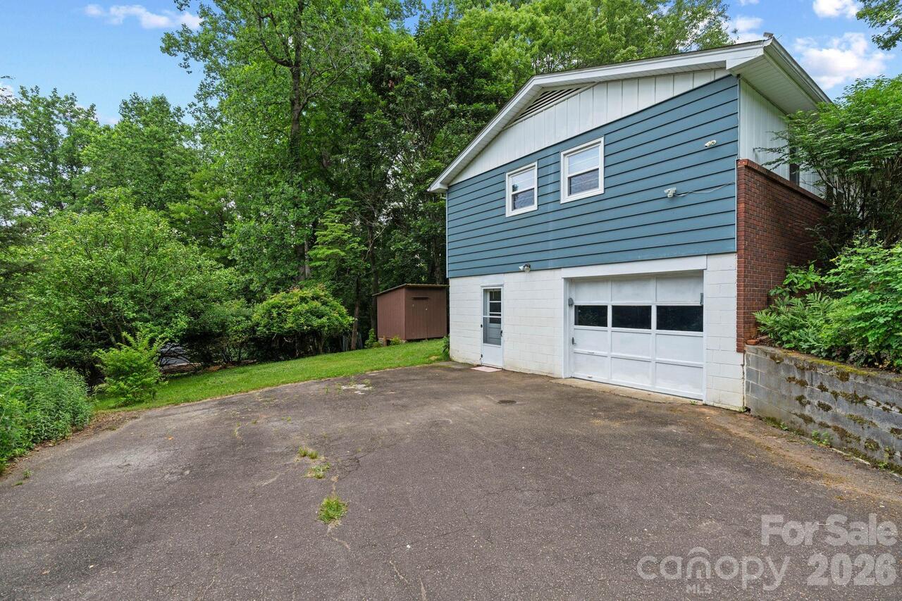 Listing Photo 24