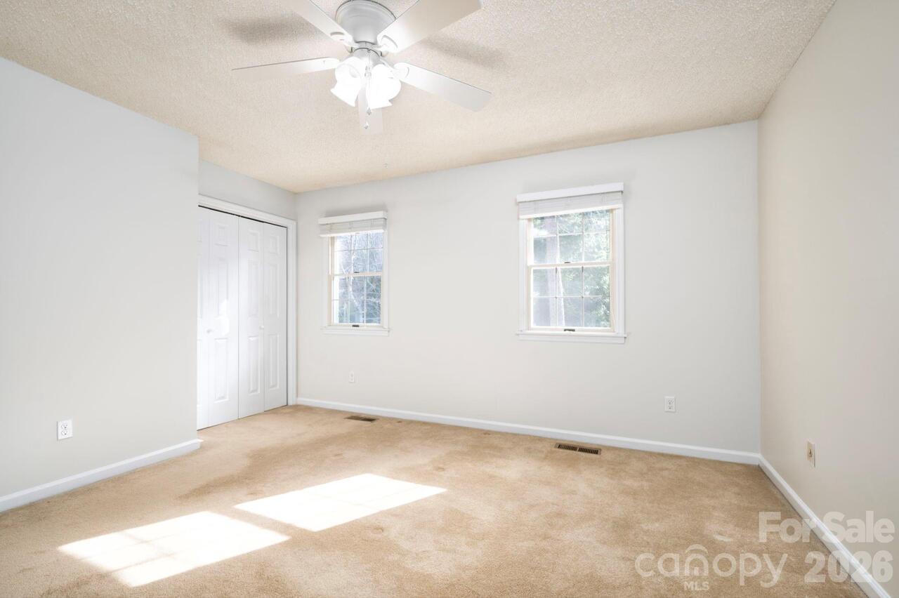 Listing Photo 26