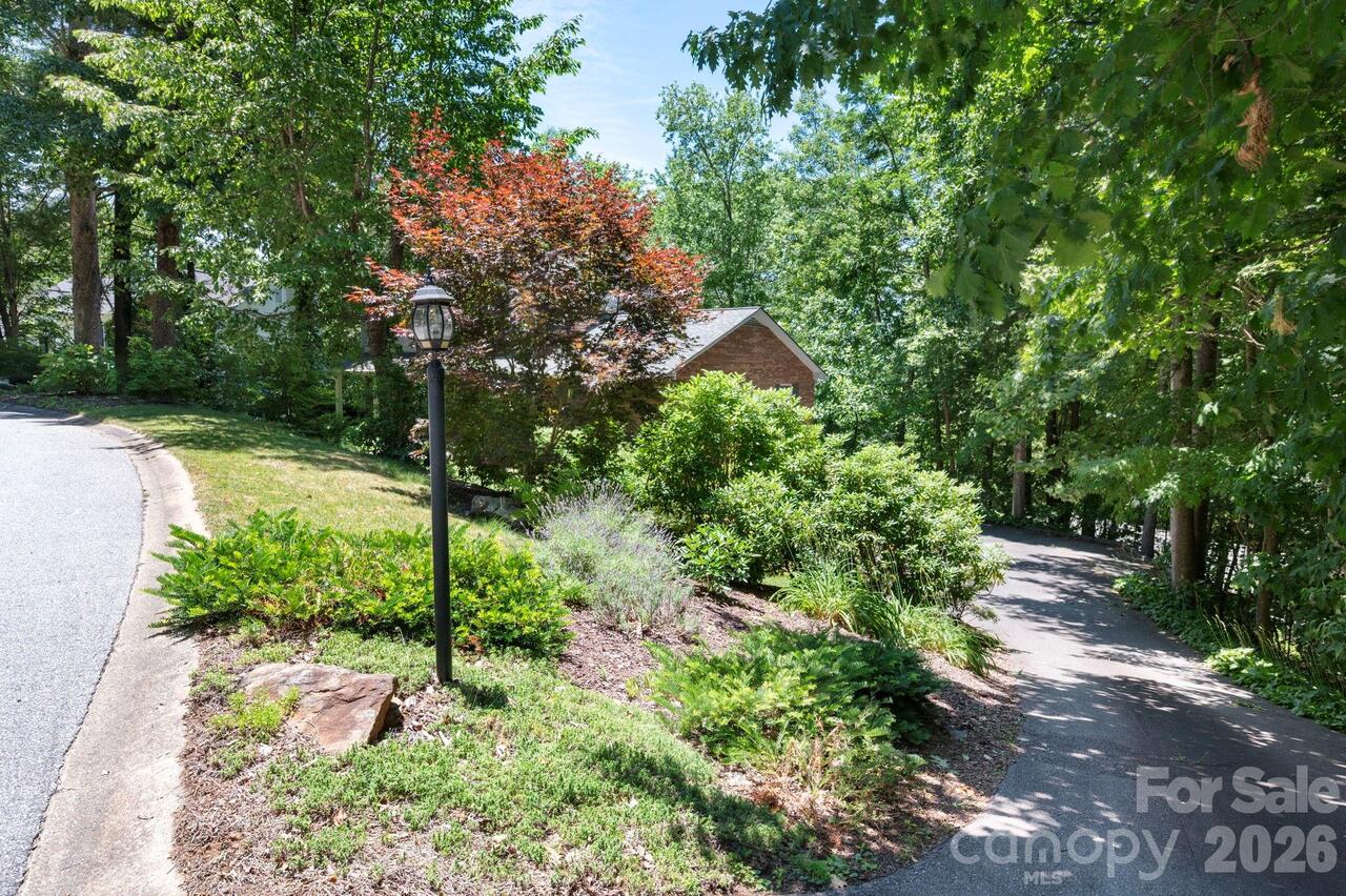 Listing Photo 42