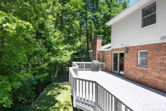 Listing Photo 18