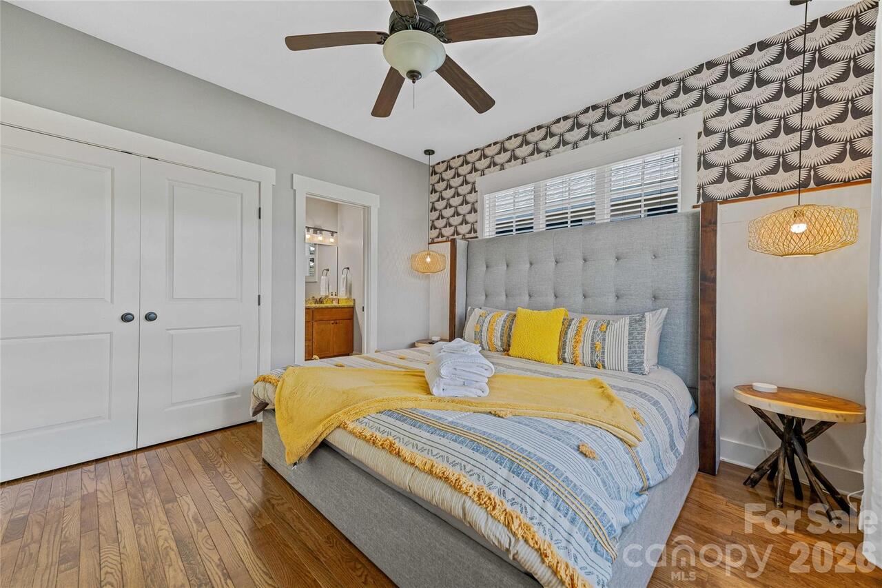 Listing Photo 25