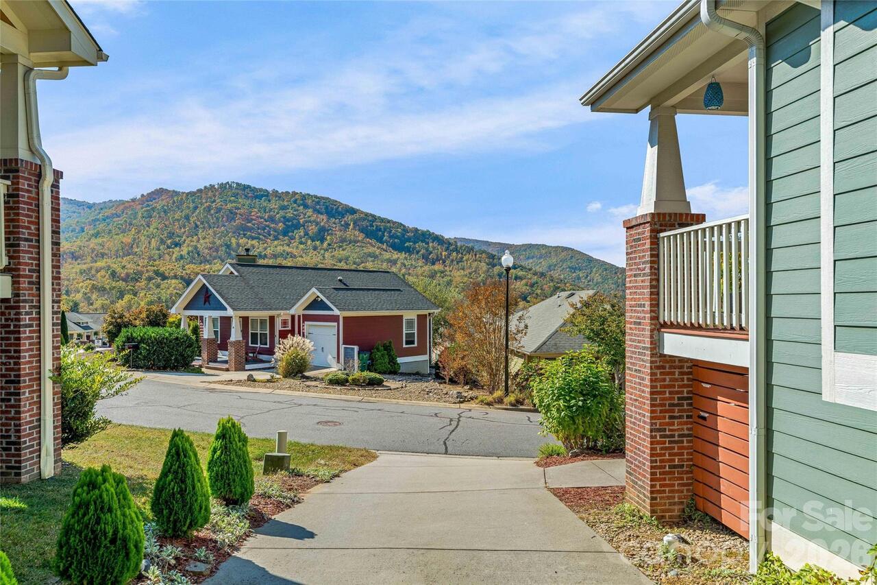 Listing Photo 32