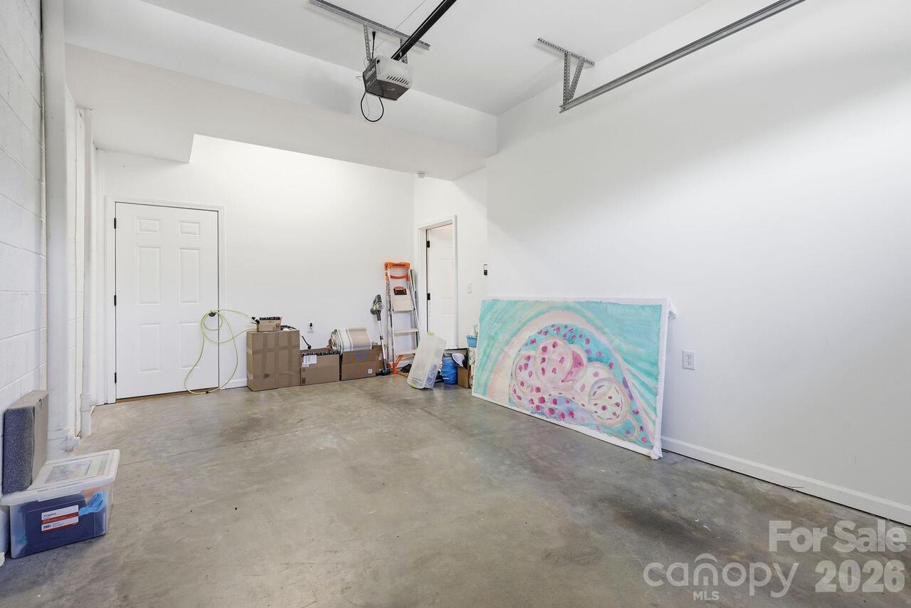 Listing Photo 33