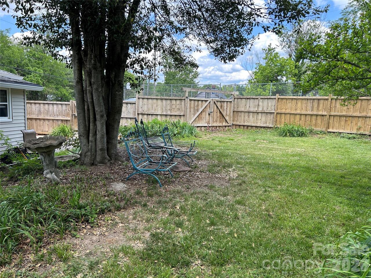 Listing Photo 13