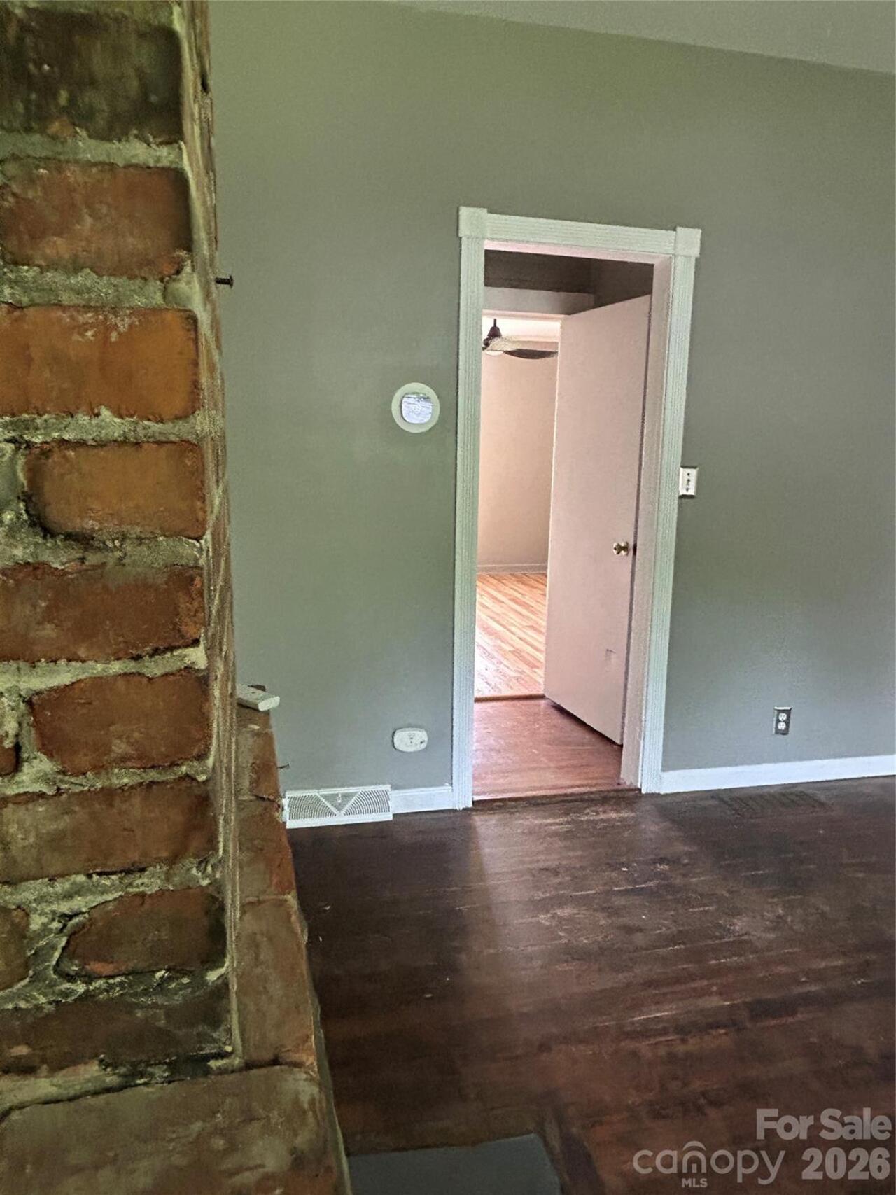 Listing Photo 20