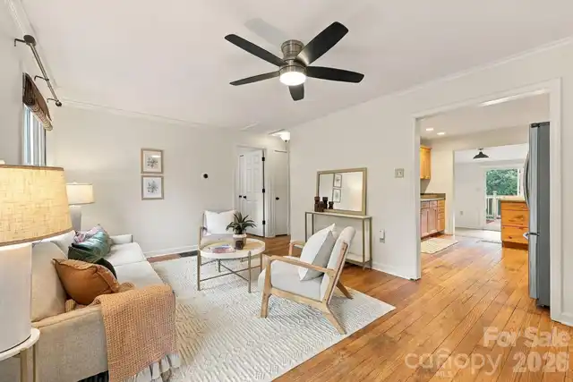 Listing Photo 5