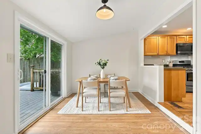 Listing Photo 14